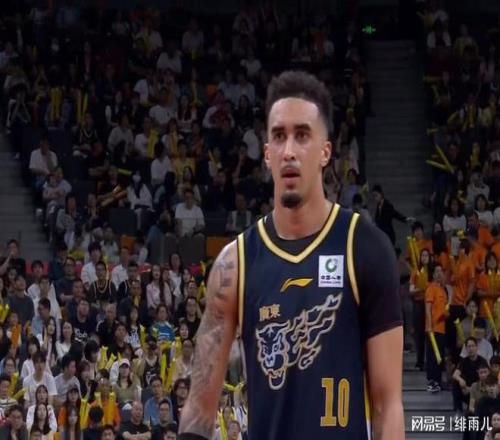 米切尔关键,球终结骑士,绿军止黄蜂,太阳城,太阳城娱乐,太阳城app,太阳城赌场